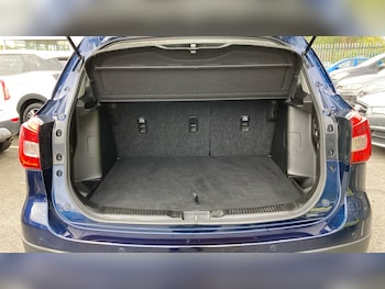 Used Suzuki SX4 S-Cross 2017 for sale - 76183143: Photo