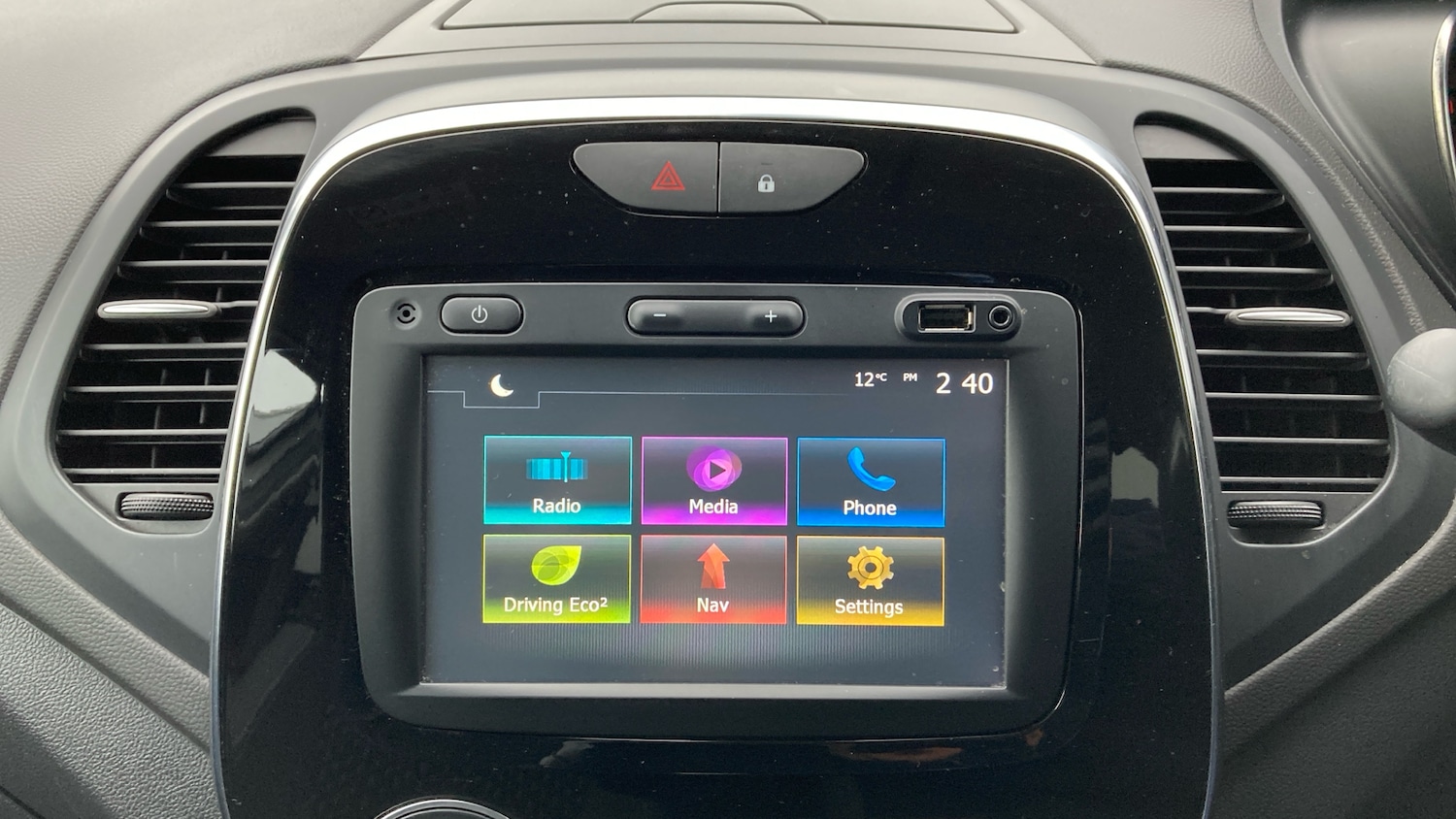 Used Renault Captur 2018 for sale - 77975360: Photo 12