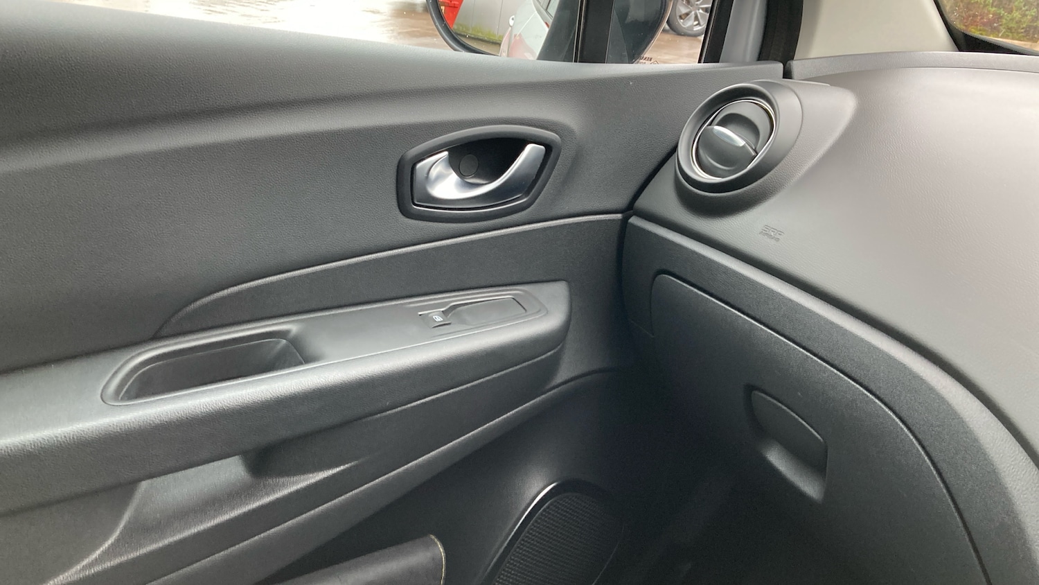 Used Renault Captur 2018 for sale - 77975360: Photo 26