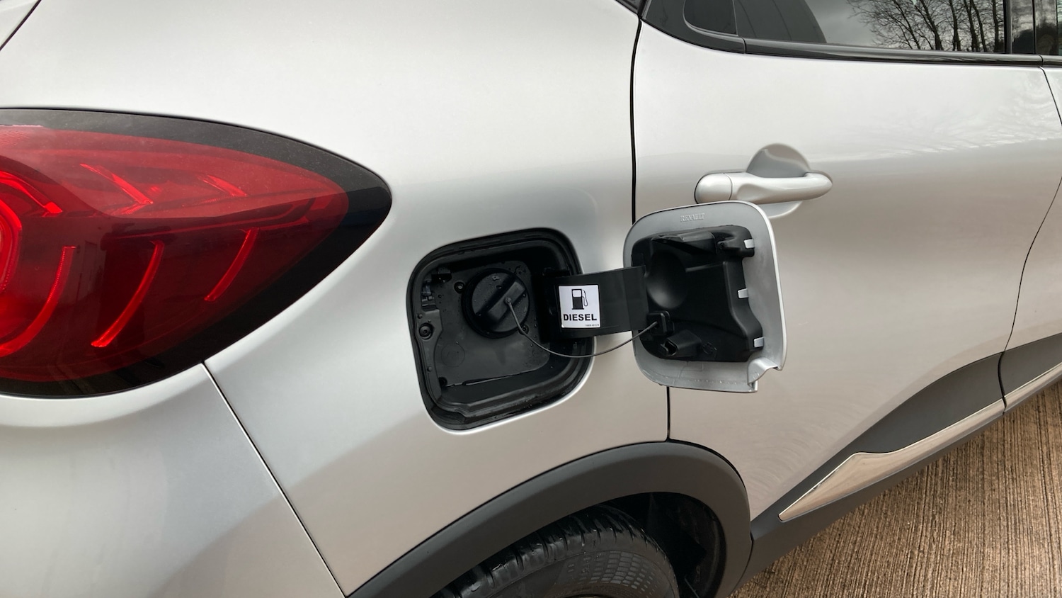 Used Renault Captur 2018 for sale - 77975360: Photo 36