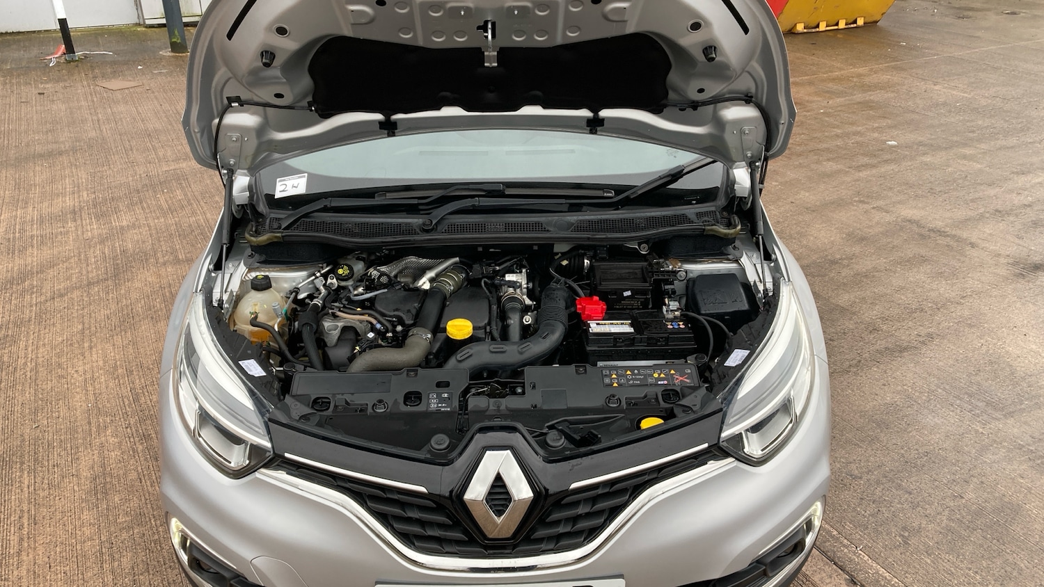 Used Renault Captur 2018 for sale - 77975360: Photo 8