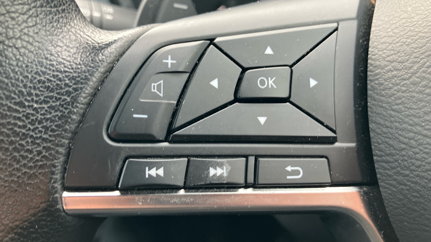 Used Nissan Juke 2022 for sale - 77431550: Photo 21