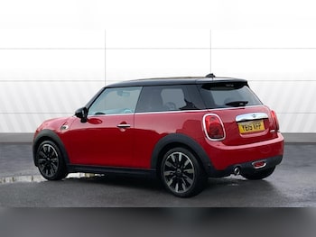 Used MINI Hatch 2019 for sale - 77035737: Photo