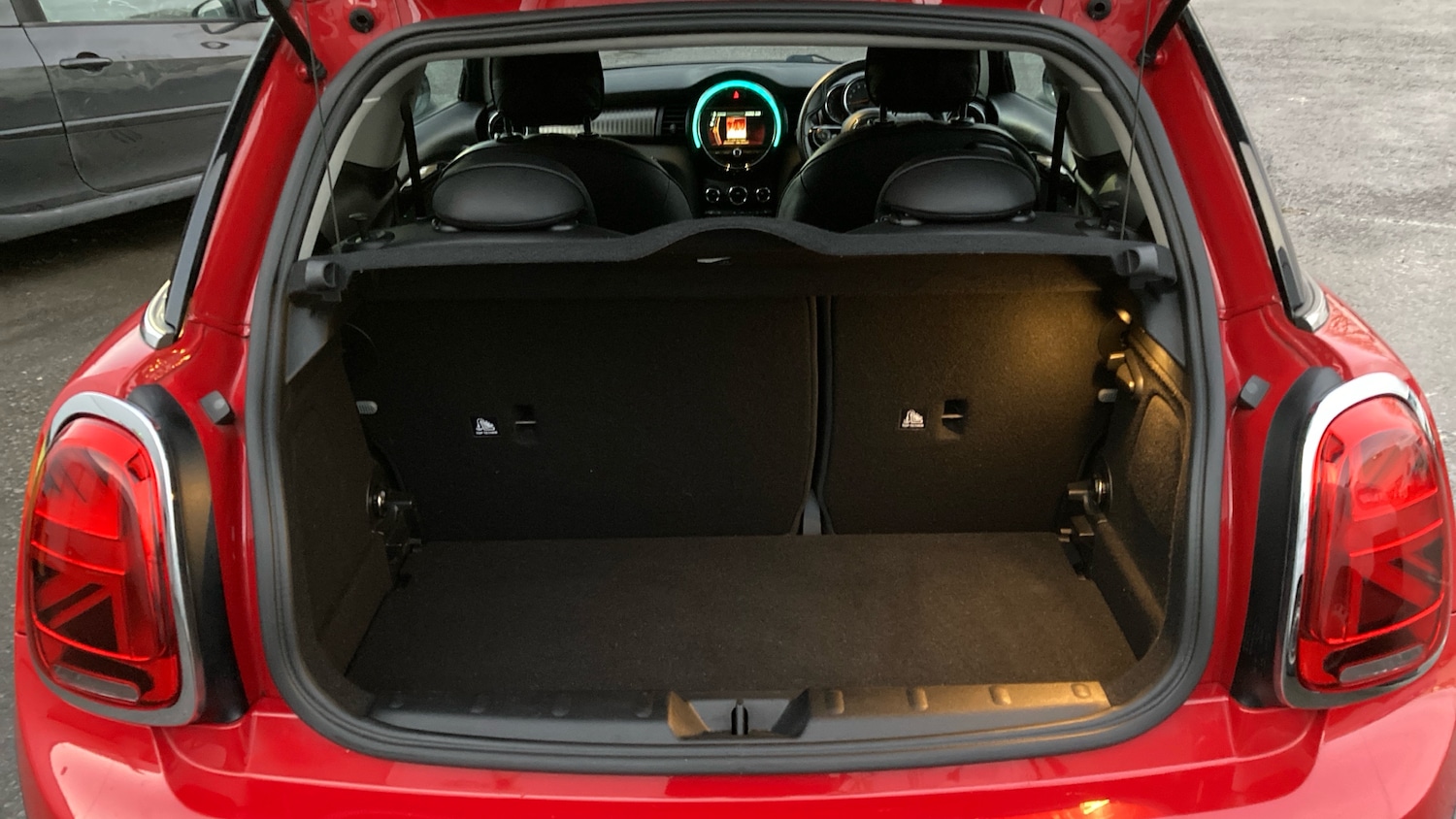 Used MINI Hatch 2019 for sale - 77035737: Photo 4