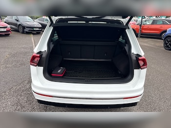 Used Volkswagen Tiguan 2017 for sale - 79140498: Photo