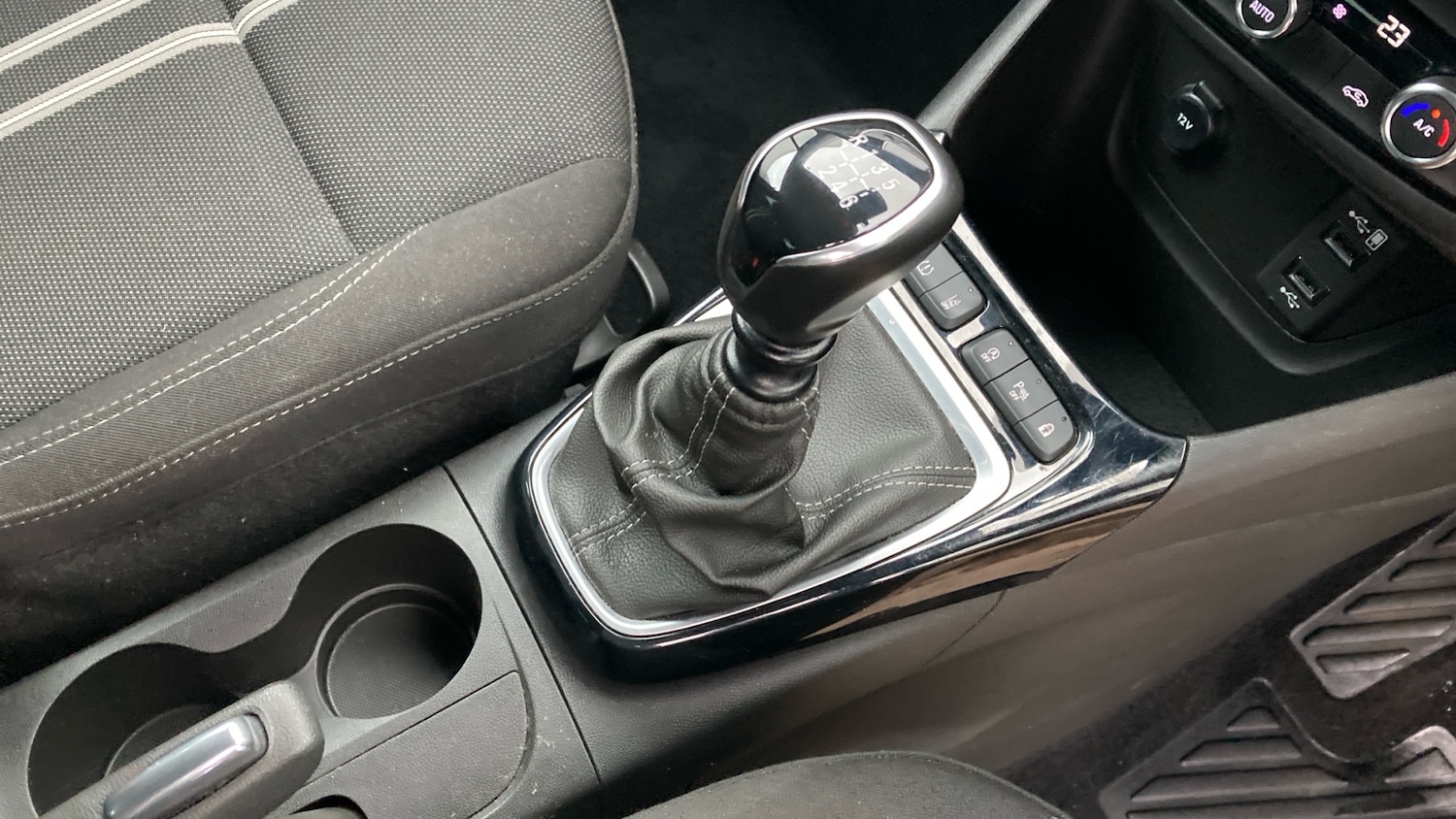 Used Vauxhall Crossland 2024 for sale - 77035743: Photo 13