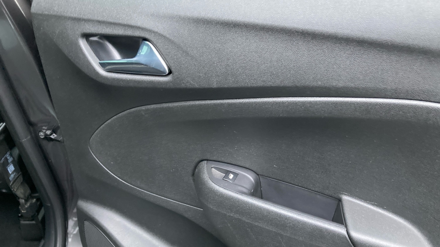 Used Vauxhall Crossland 2024 for sale - 77035743: Photo 30