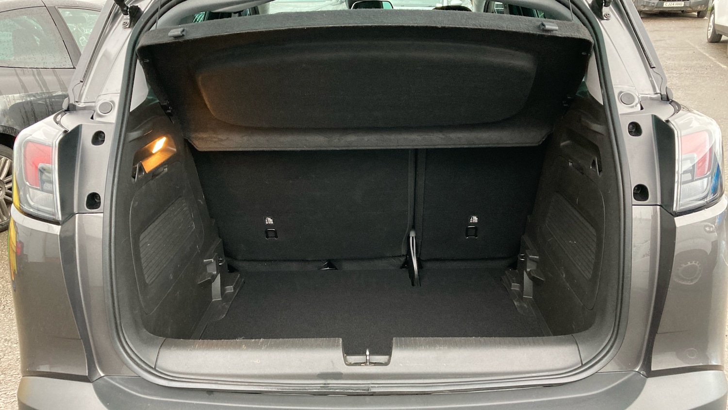 Used Vauxhall Crossland 2024 for sale - 77035743: Photo 4