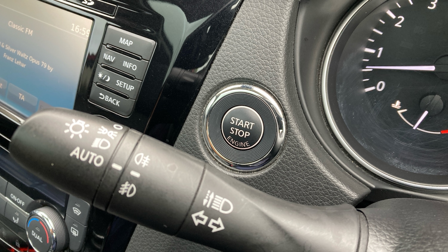 Used Nissan Qashqai 2018 for sale - 76144514: Photo 21