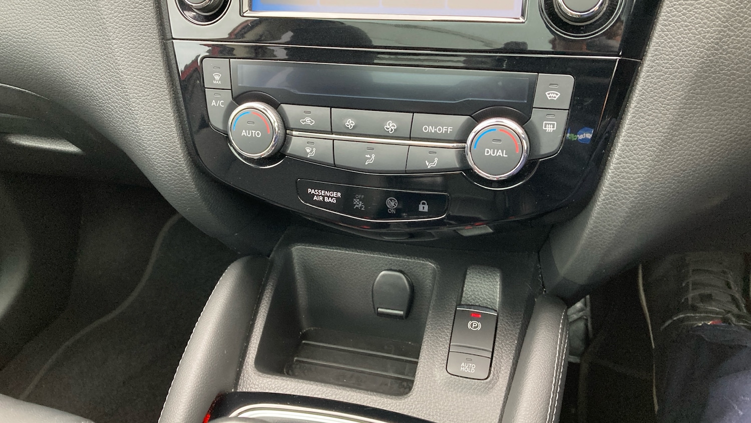 Used Nissan Qashqai 2018 for sale - 76144514: Photo 24