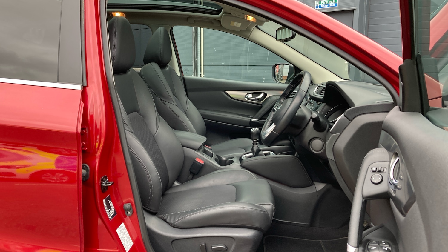 Used Nissan Qashqai 2018 for sale - 76144514: Photo 33