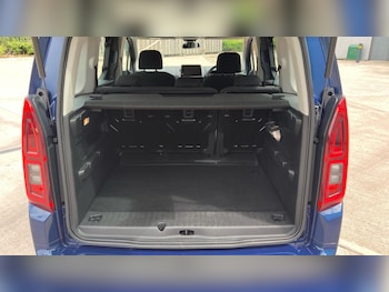 Used Vauxhall Combo Life 2019 for sale - 75438919: Photo