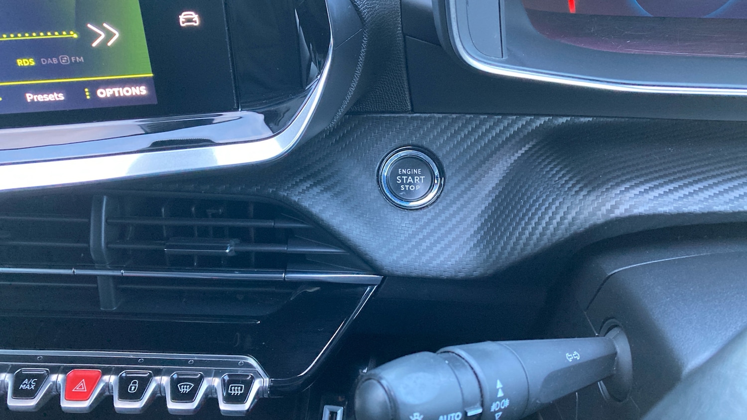 Used Peugeot 2008 2020 for sale - 76830564: Photo 21