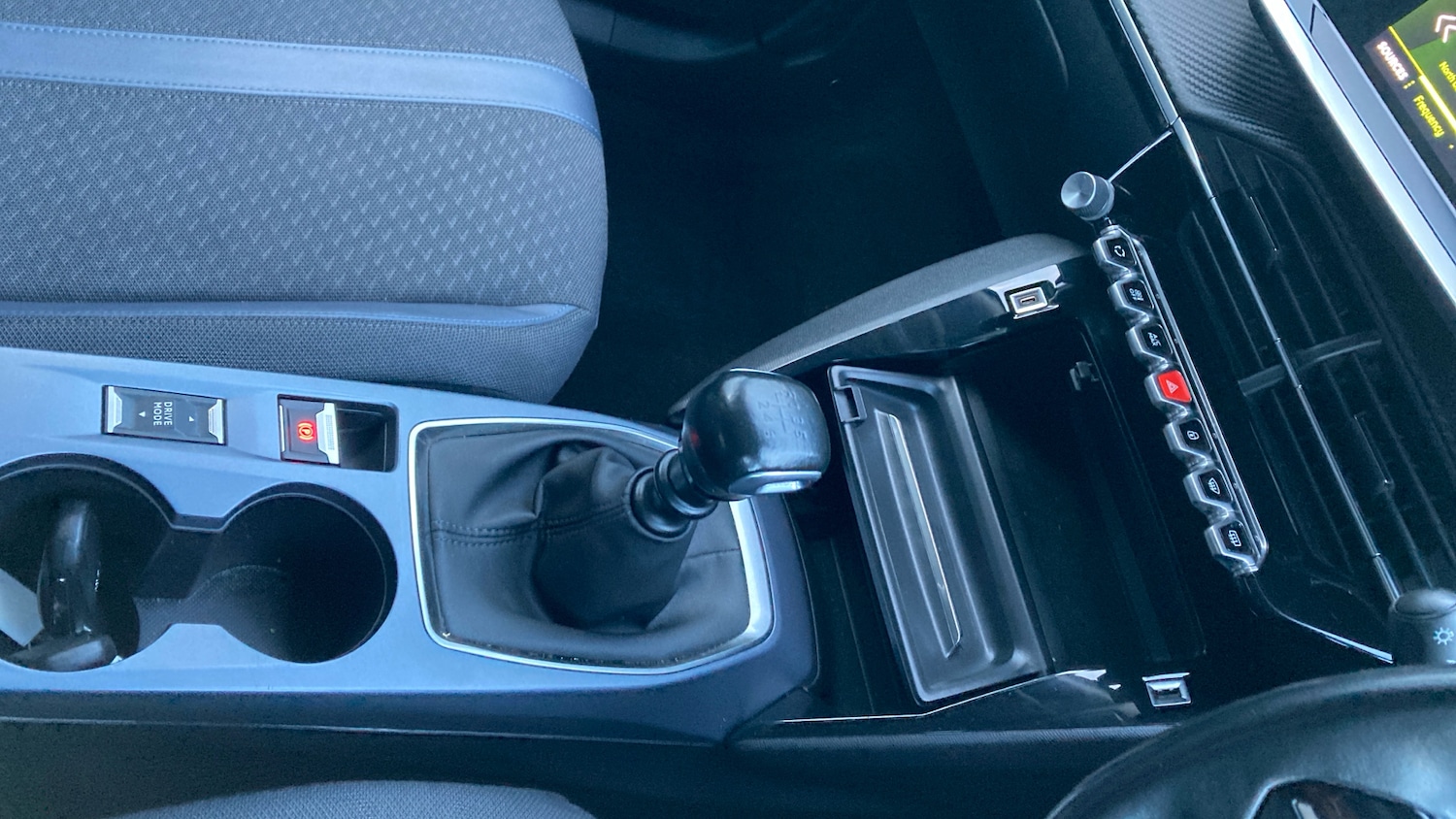 Used Peugeot 2008 2020 for sale - 76830564: Photo 22