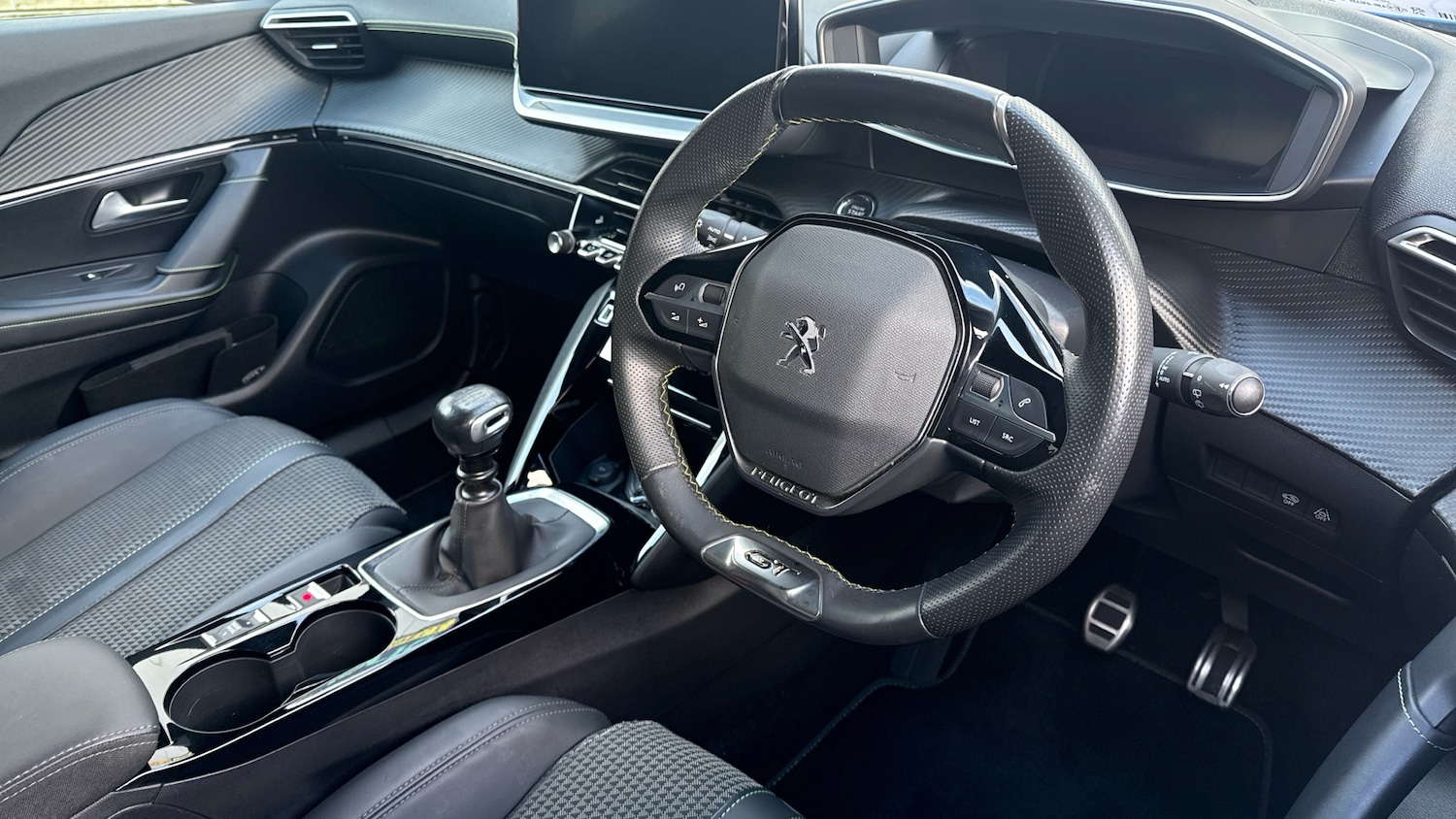 Used Peugeot 2008 2023 for sale - 78012579: Photo 11