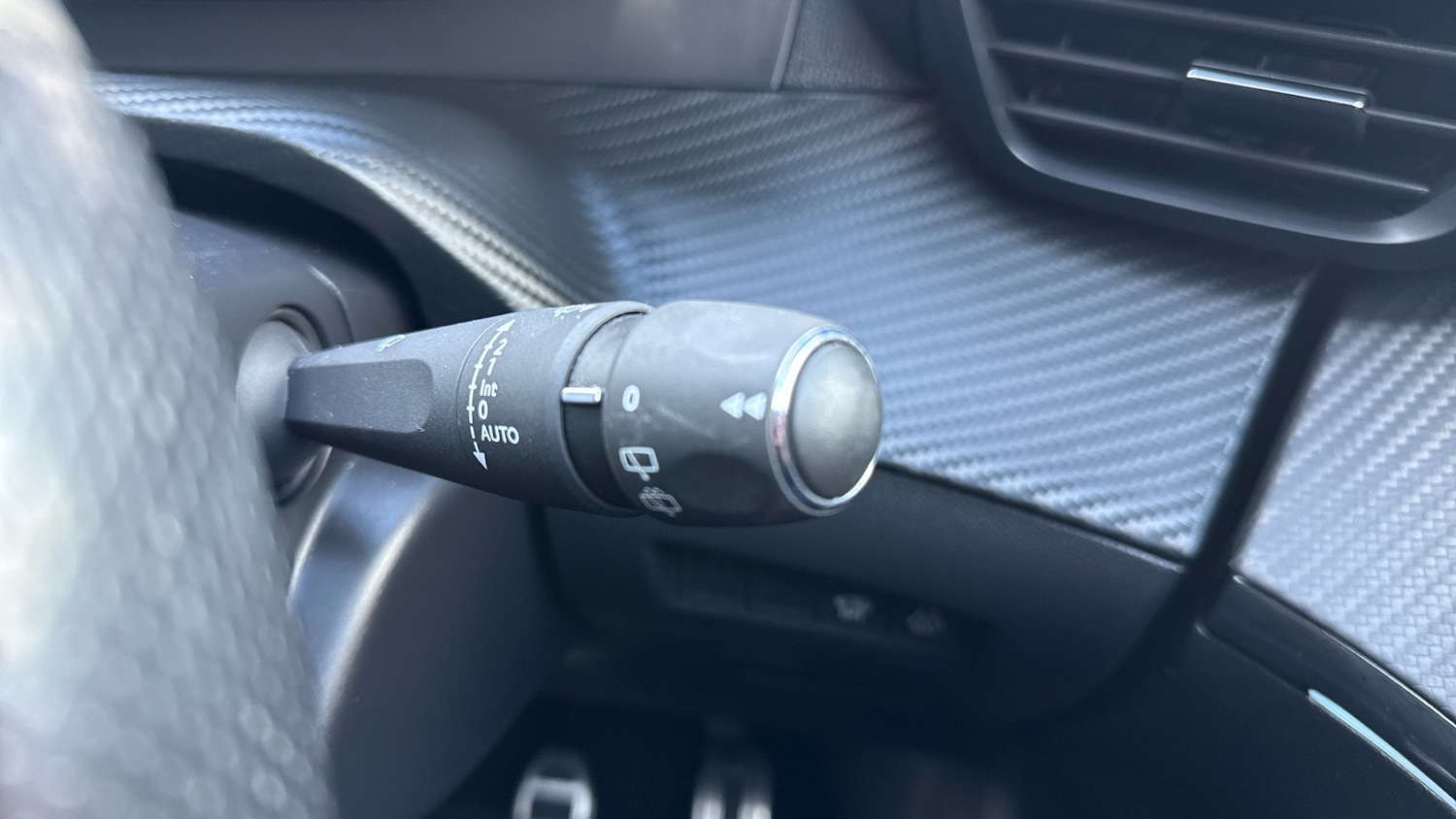 Used Peugeot 2008 2023 for sale - 78012579: Photo 25