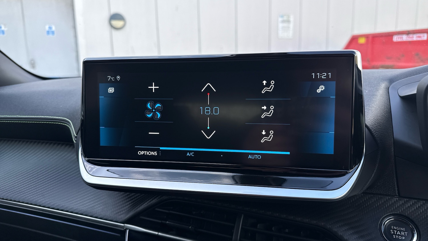 Used Peugeot 2008 2023 for sale - 78012579: Photo 30