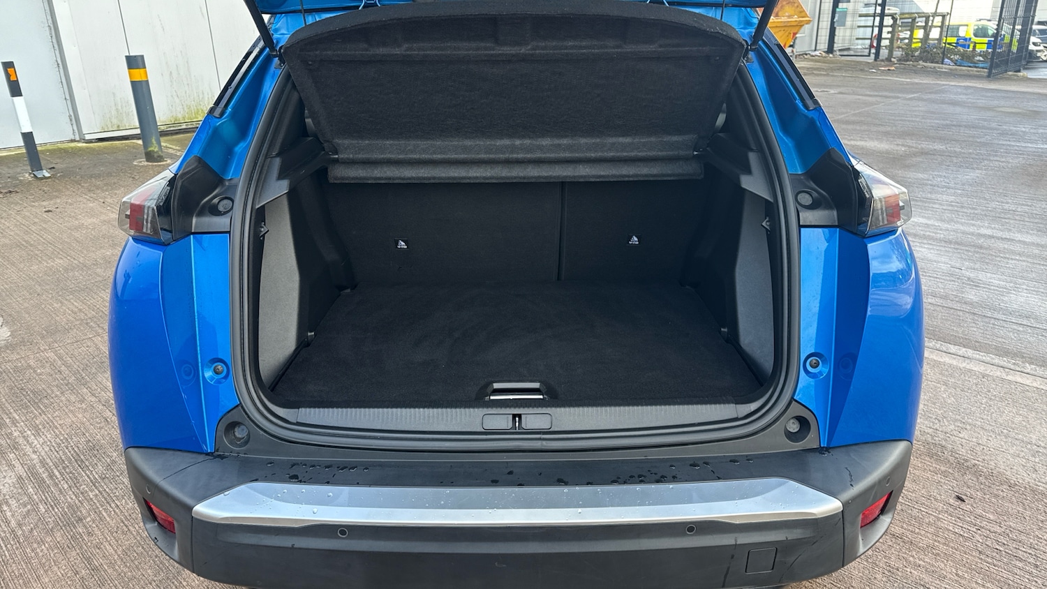 Used Peugeot 2008 2023 for sale - 78012579: Photo 4