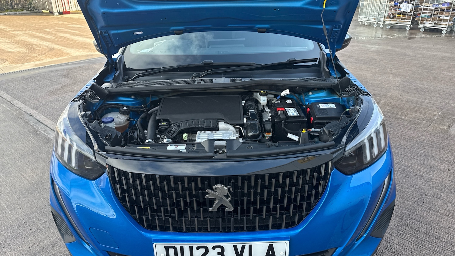 Used Peugeot 2008 2023 for sale - 78012579: Photo 8