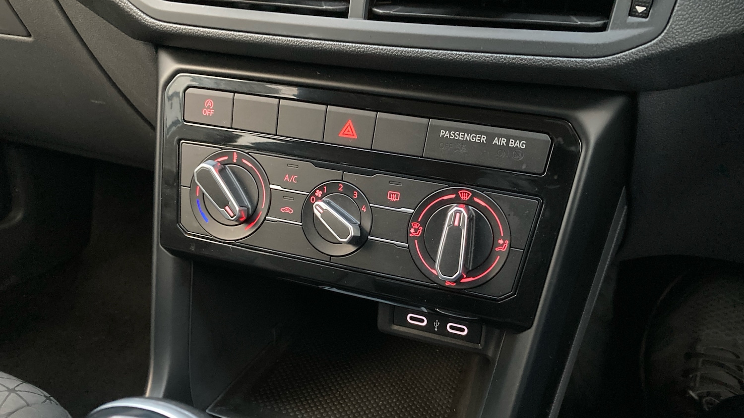 Used Volkswagen T-Cross 2021 for sale - 77035728: Photo 23