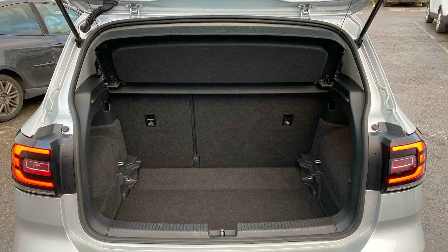 Used Volkswagen T-Cross 2021 for sale - 77035728: Photo 4