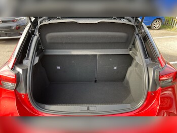 Used Vauxhall Corsa 2012 for sale - 76230777: Photo 4