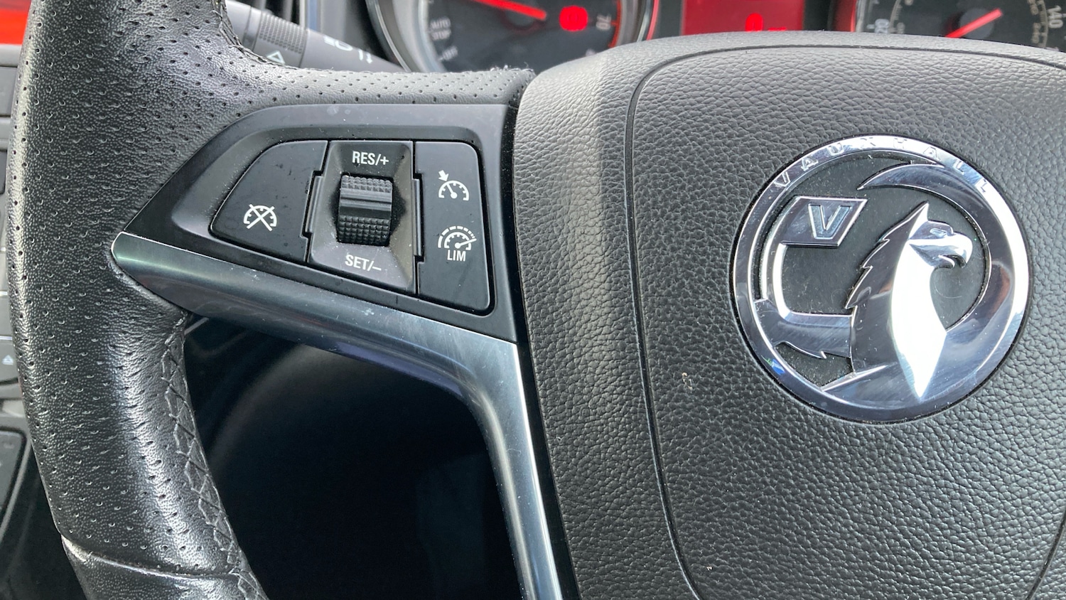 Used Vauxhall Astra GTC 2017 for sale - 76477749: Photo 21