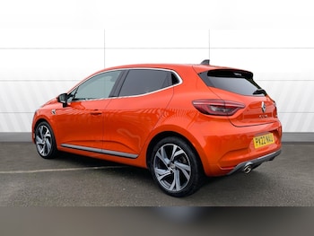 Used Renault Clio 2022 for sale - 76129322: Photo