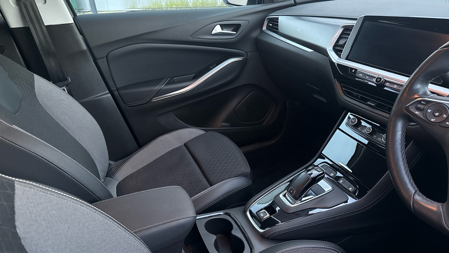 Used Vauxhall Grandland 2022 for sale - 76910937: Photo 14