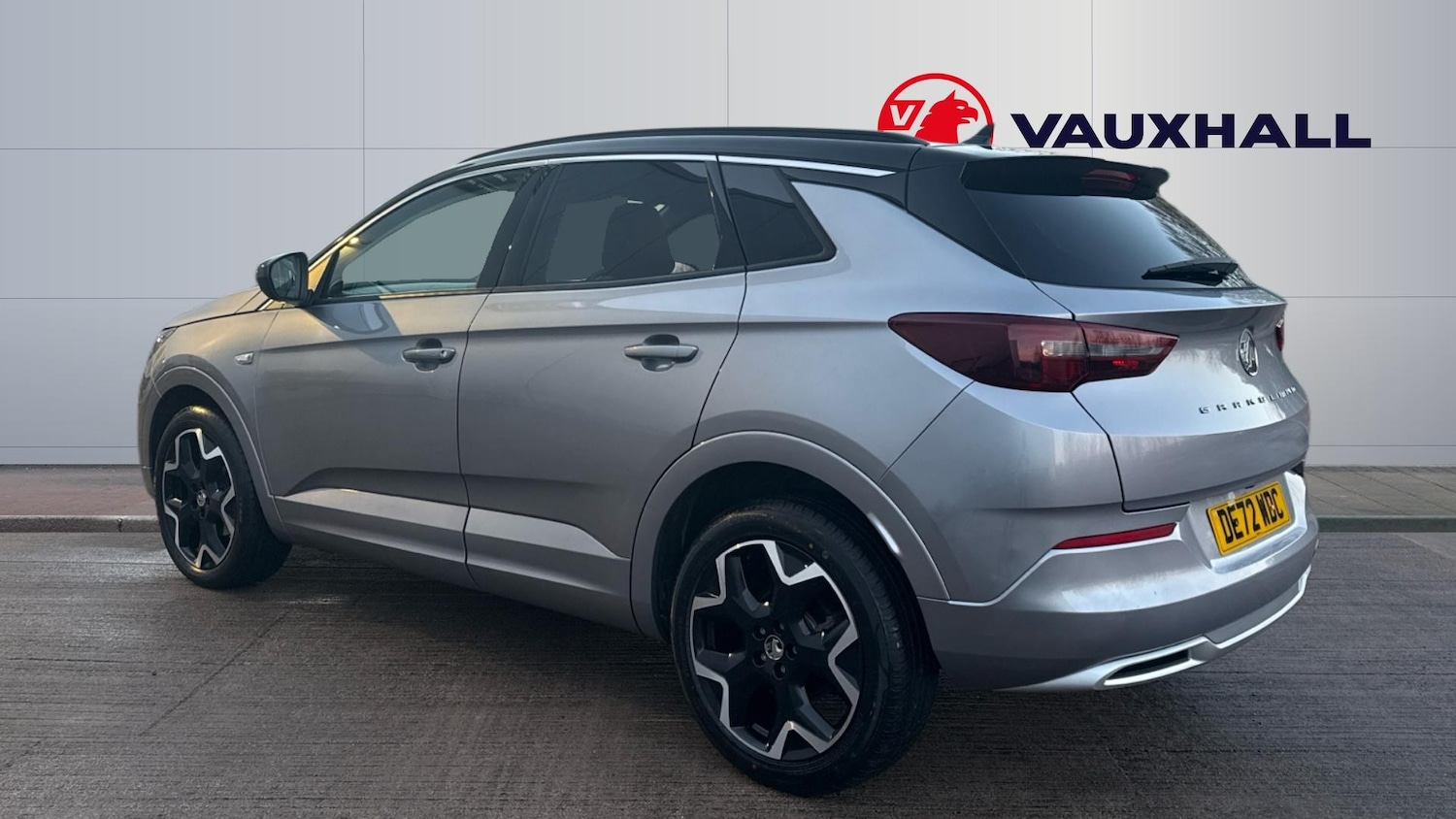 Used Vauxhall Grandland 2022 for sale - 76910937: Photo 2