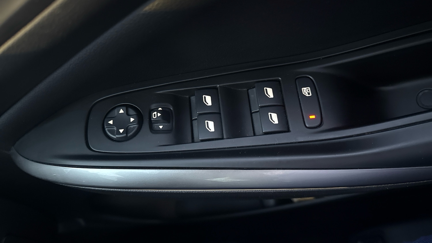 Used Vauxhall Grandland 2022 for sale - 76910937: Photo 32