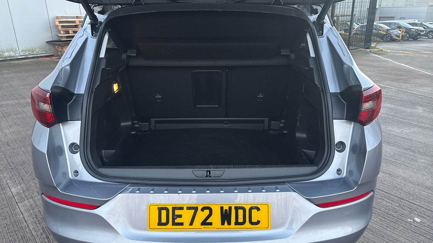 Used Vauxhall Grandland 2022 for sale - 76910937: Photo 4