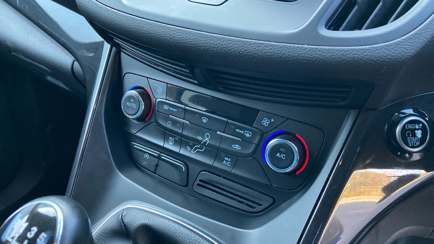 Used Ford Kuga 2017 for sale - 77775018: Photo 24