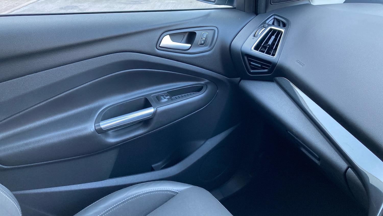 Used Ford Kuga 2017 for sale - 77775018: Photo 26