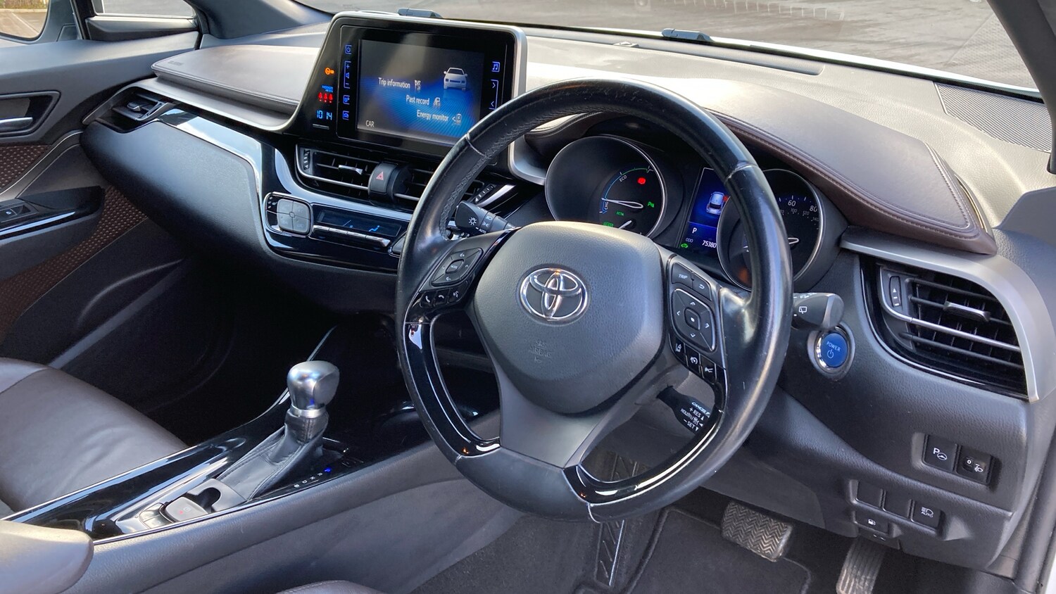 Used Toyota C-HR 2017 for sale - 77760488: Photo 11