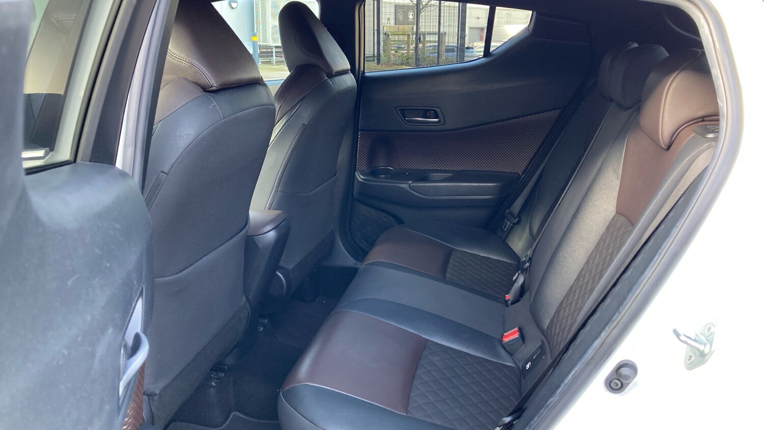 Used Toyota C-HR 2017 for sale - 77760488: Photo 16