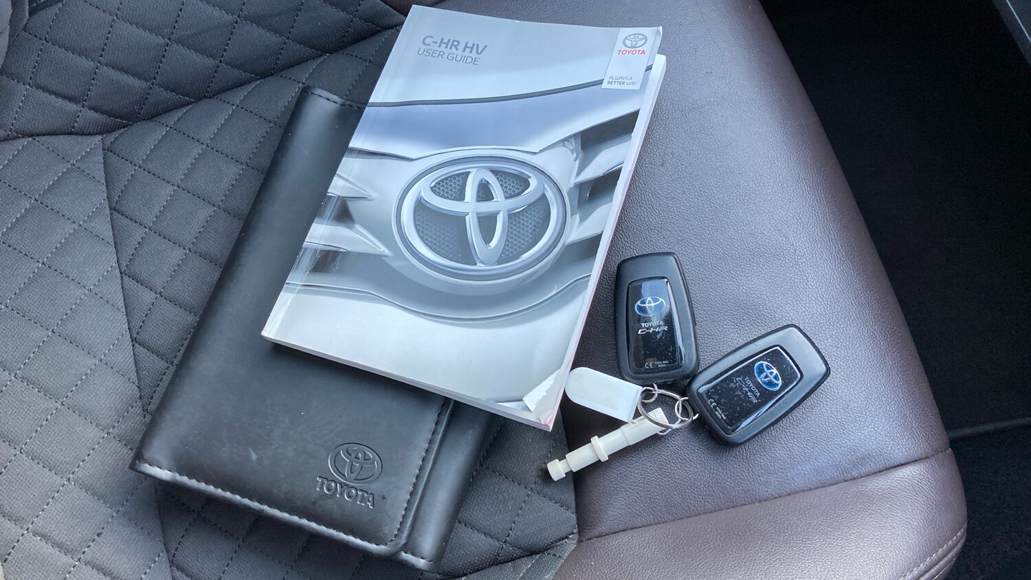 Used Toyota C-HR 2017 for sale - 77760488: Photo 19