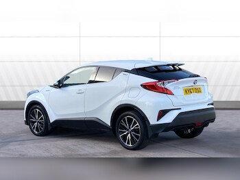 Used Toyota C-HR 2017 for sale - 77760488: Photo