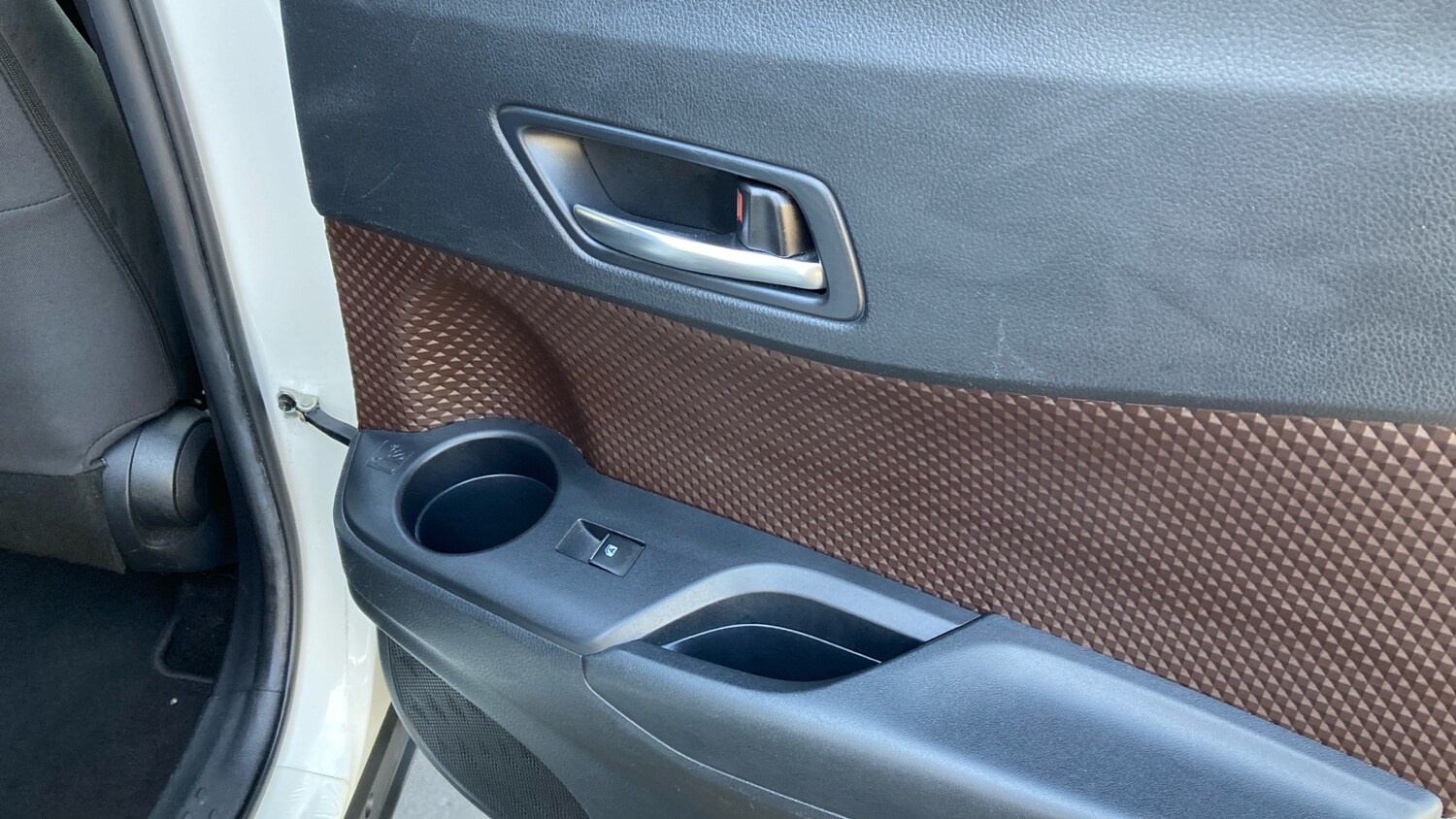 Used Toyota C-HR 2017 for sale - 77760488: Photo 34