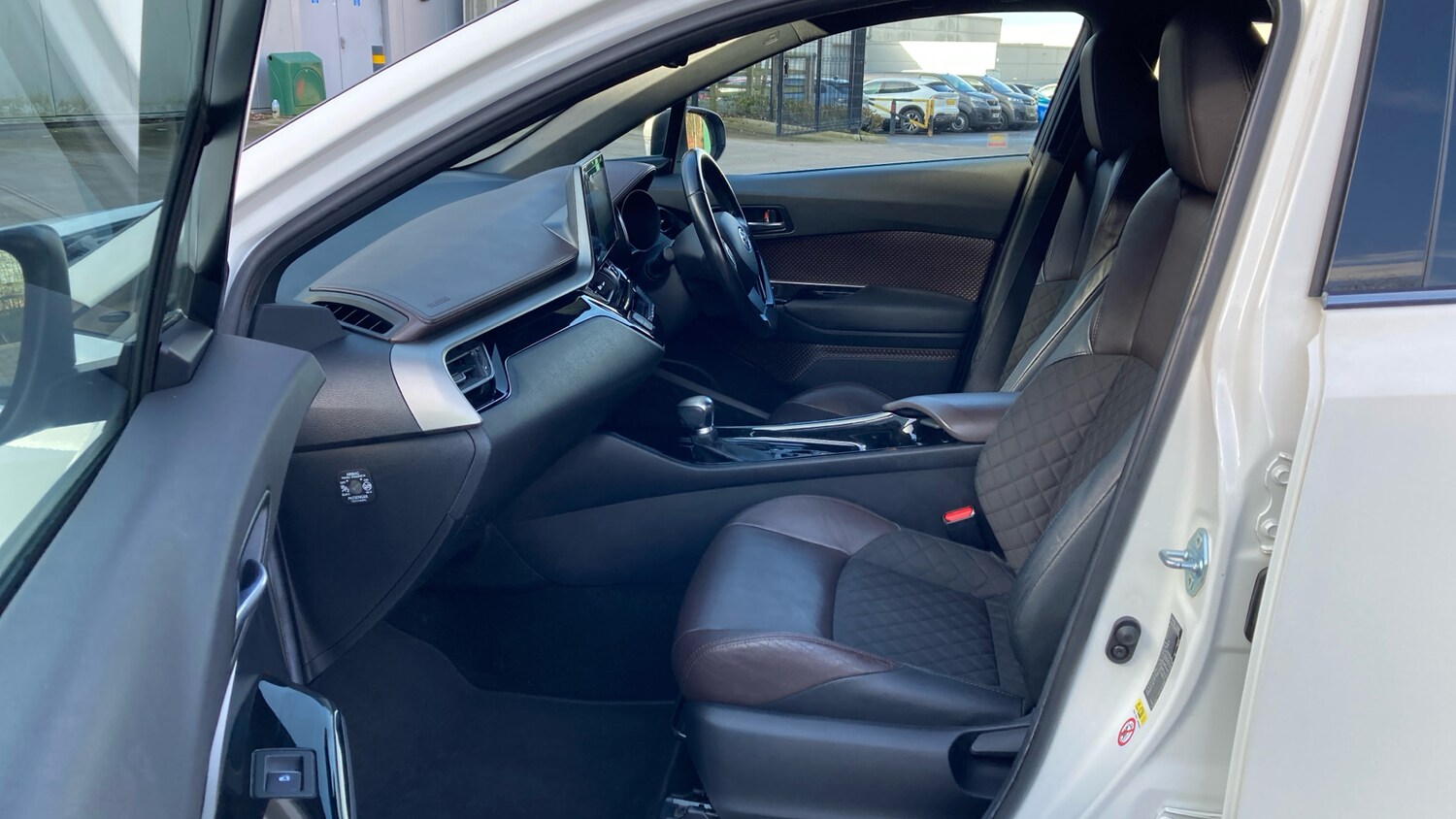 Used Toyota C-HR 2017 for sale - 77760488: Photo 41