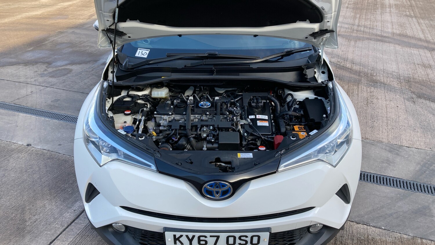 Used Toyota C-HR 2017 for sale - 77760488: Photo 8