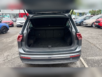 Used Volkswagen Tiguan 2018 for sale - 79173827: Photo