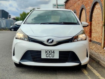 Used Toyota Vitz 2014 for sale - 79634020: Photo