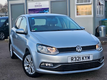 Used Volkswagen Polo 2015 for sale - 79076071: Photo