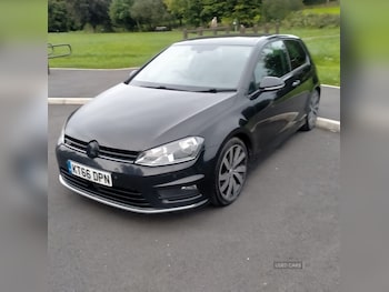 Used Volkswagen Golf 2017 for sale - 79085220: Photo