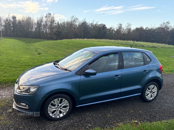 Used Volkswagen Polo 2015 for sale - 77030255: Photo 2