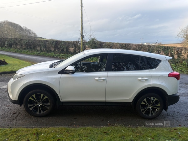 Used Toyota RAV4 2015 for sale - 77511725: Photo 10