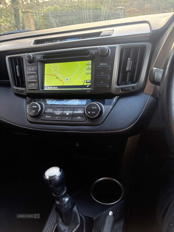 Used Toyota RAV4 2015 for sale - 77511725: Photo 17