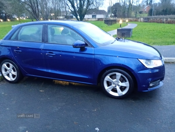 Used Audi A1 2015 for sale - 77738970: Photo 2