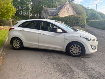 Used Hyundai i30 2014 for sale - 74586405: Photo